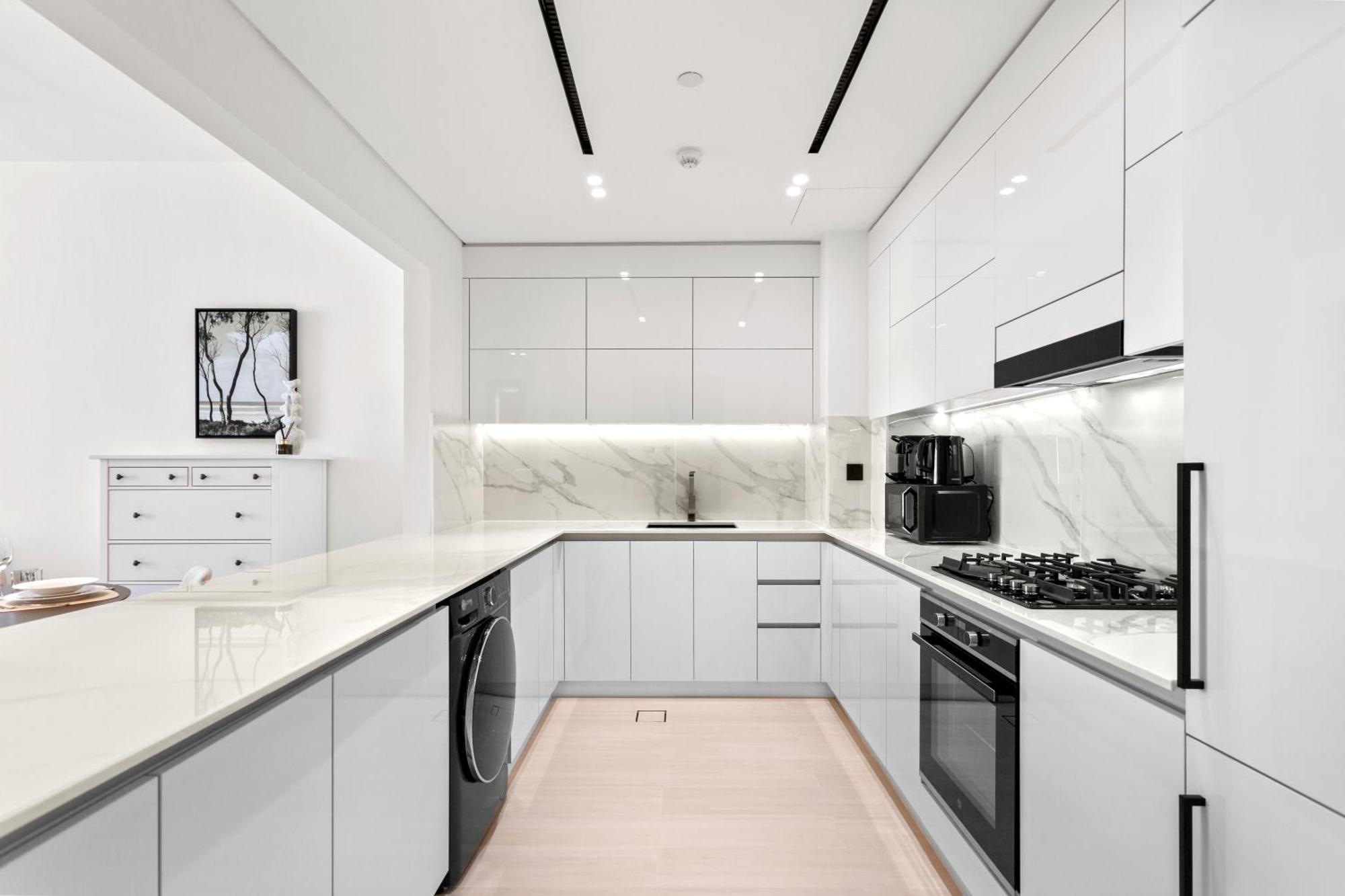 Stylish 1 Bedroom In Binghatti Lavender Jvc * Dubai