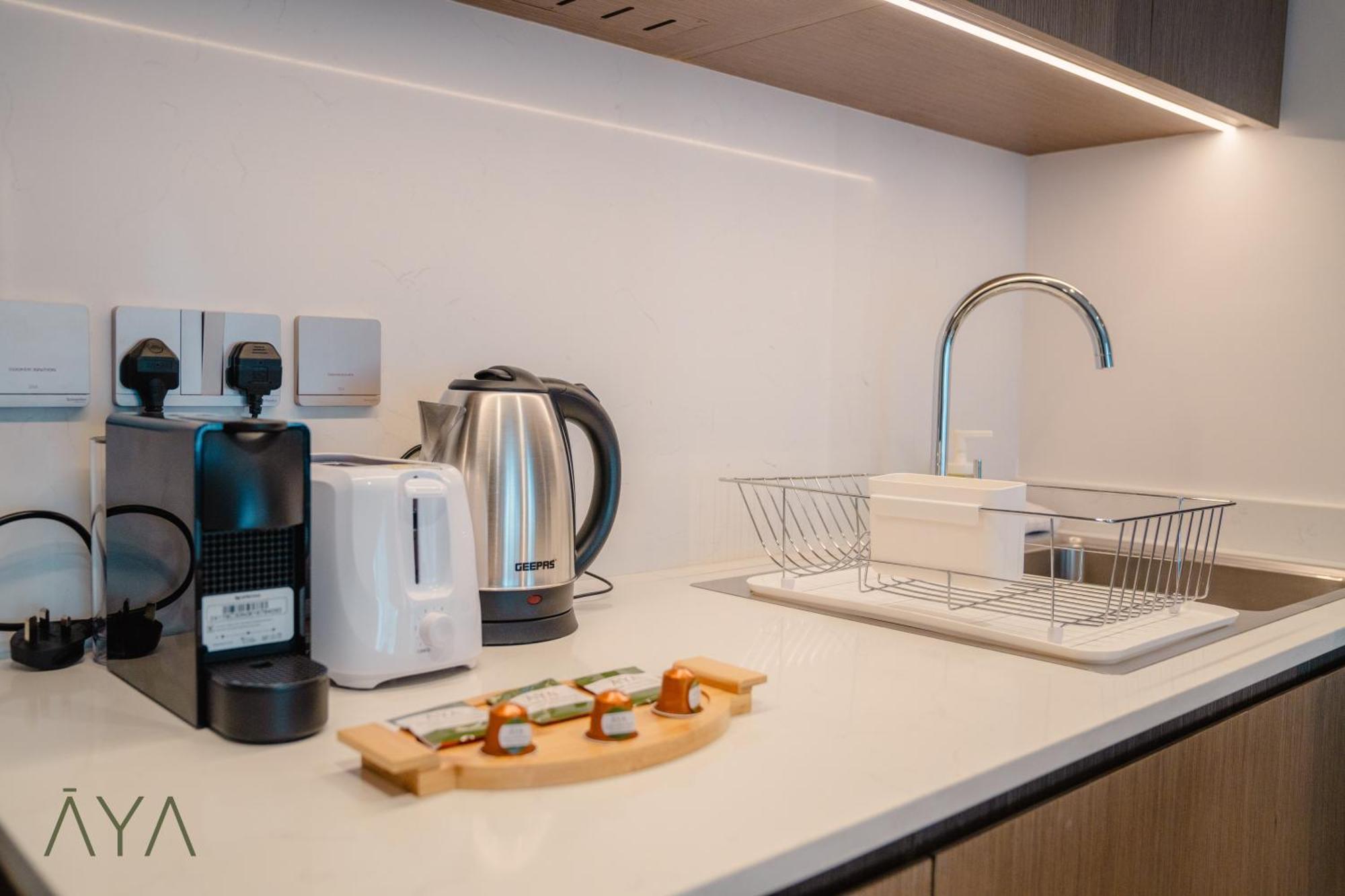 Downtown Luxe 1br Steps From Burj Khalifa & Opera