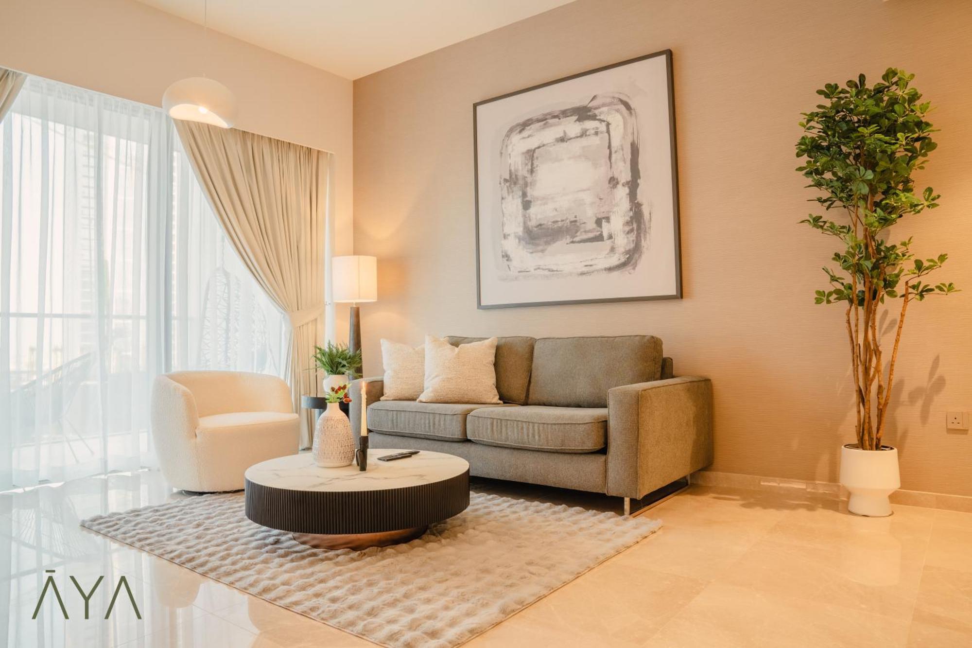 Downtown Luxe 1br Steps From Burj Khalifa & Opera Dubai