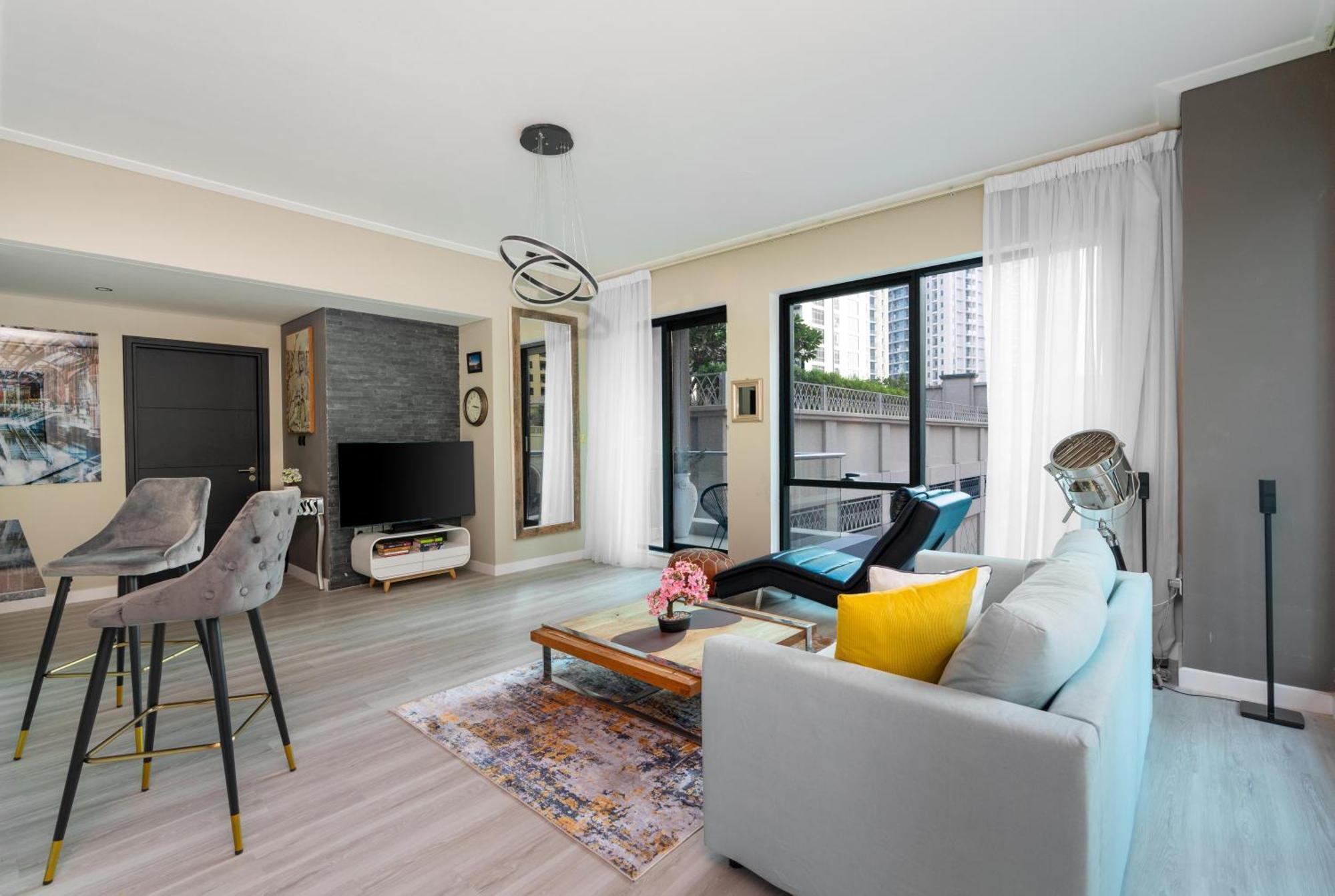 White Sage Spacious 1br At Marina Promenade * Dubai
