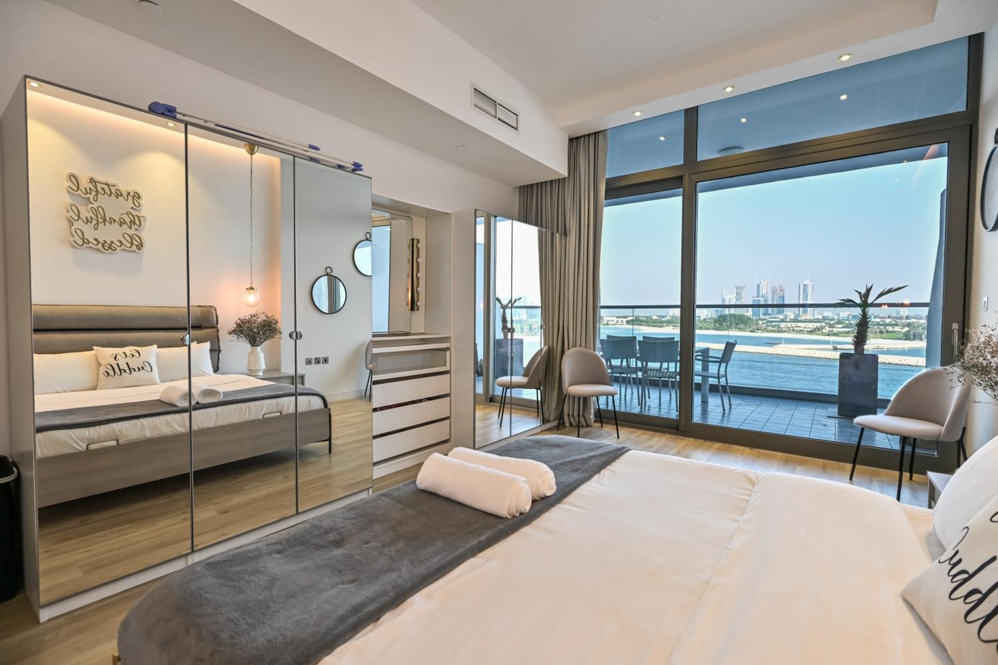 Azure Residences A Beachfront Getaway On Palm Jumeirah Apartment