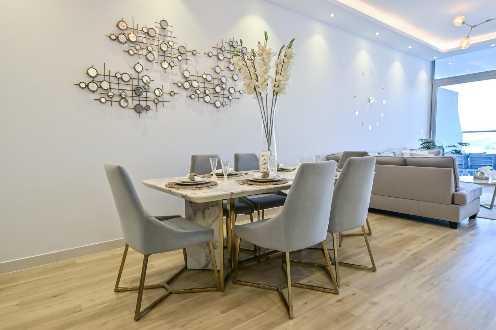 Azure Residences A Beachfront Getaway On Palm Jumeirah Apartment