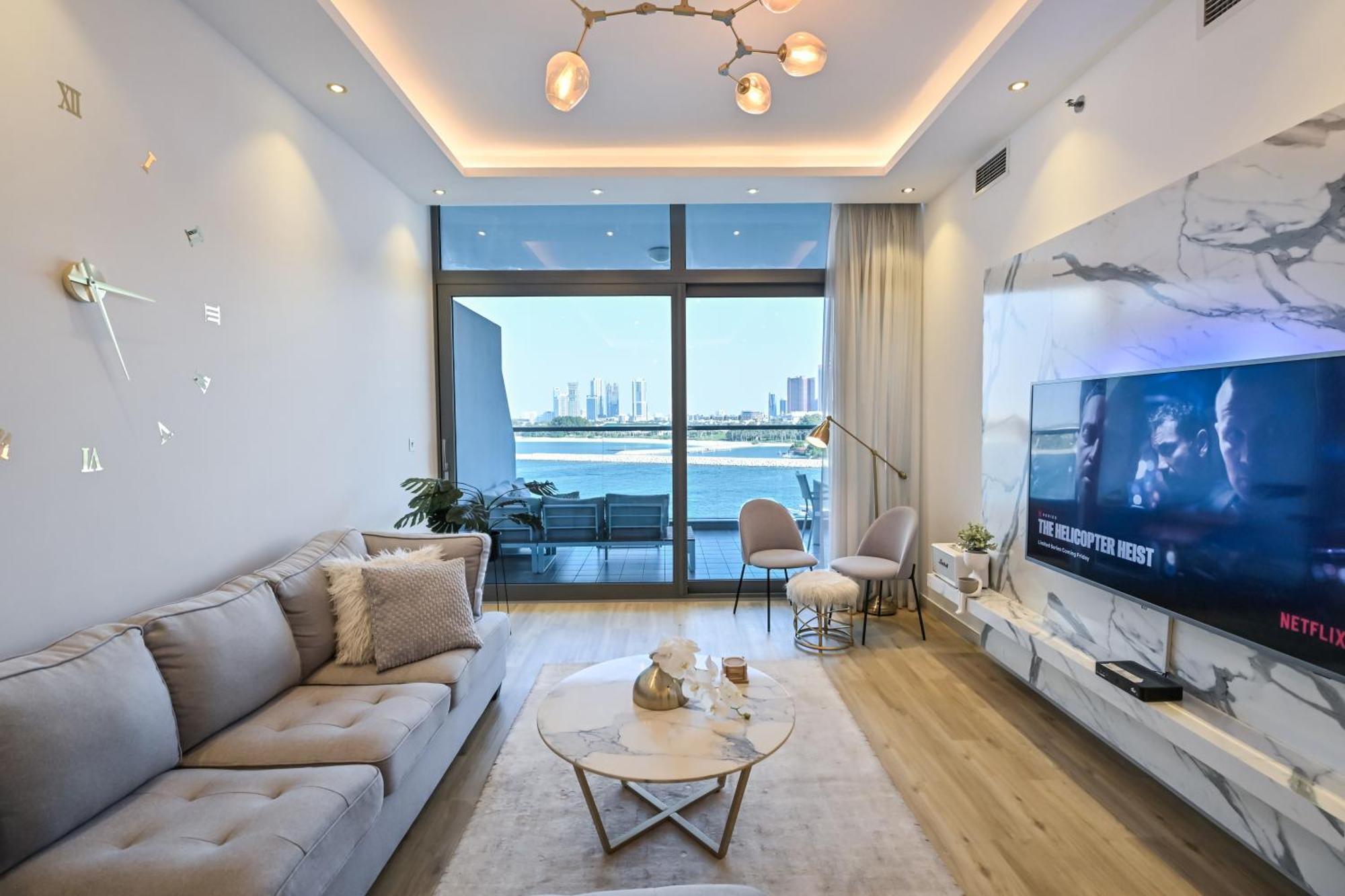 Azure Residences A Beachfront Getaway On Palm Jumeirah Apartment *