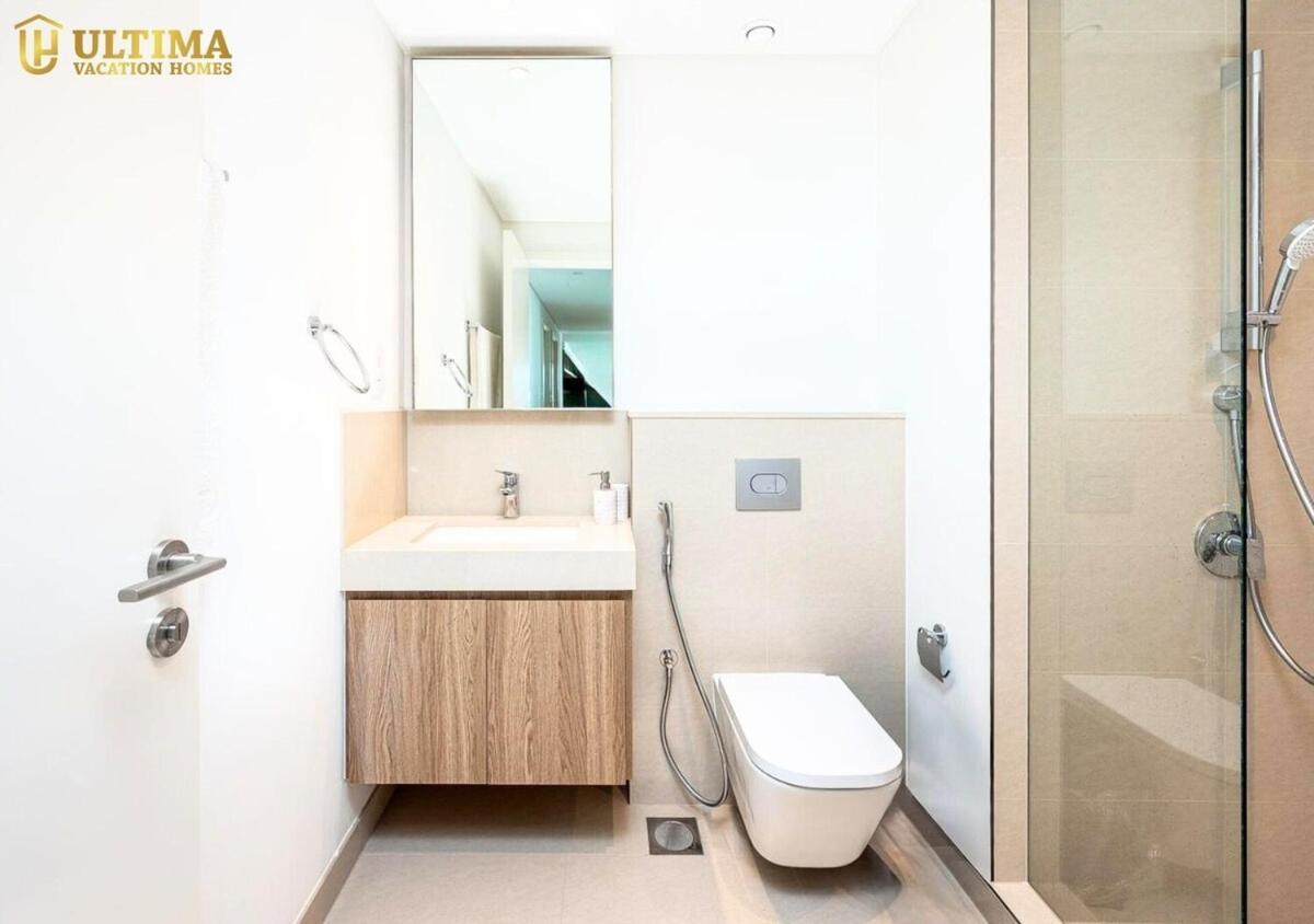 Elegant 3br-spacious Unit In Downtown Views Ii * Dubai