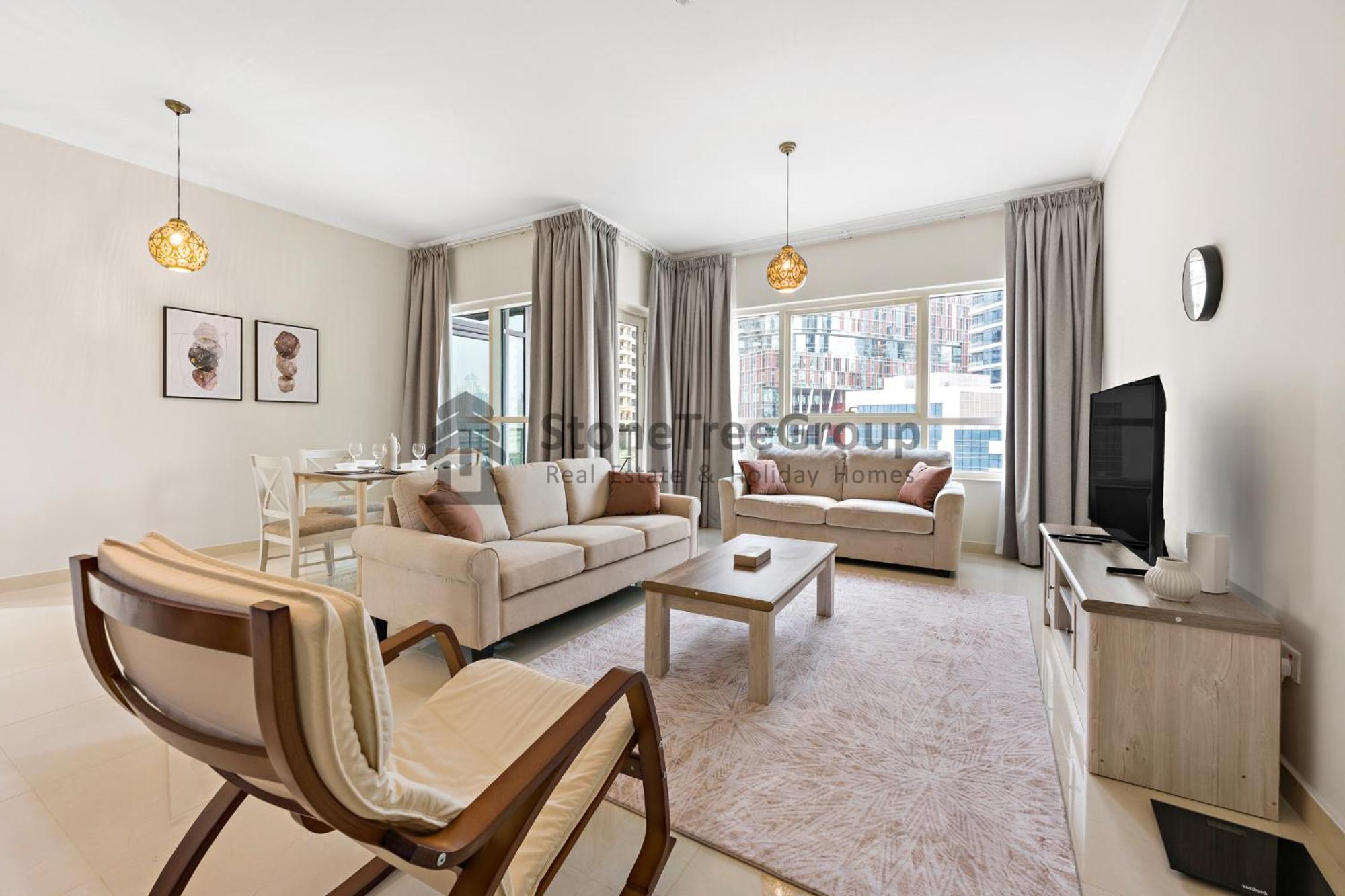 Apartment Spacious 1br At Marina Quays North