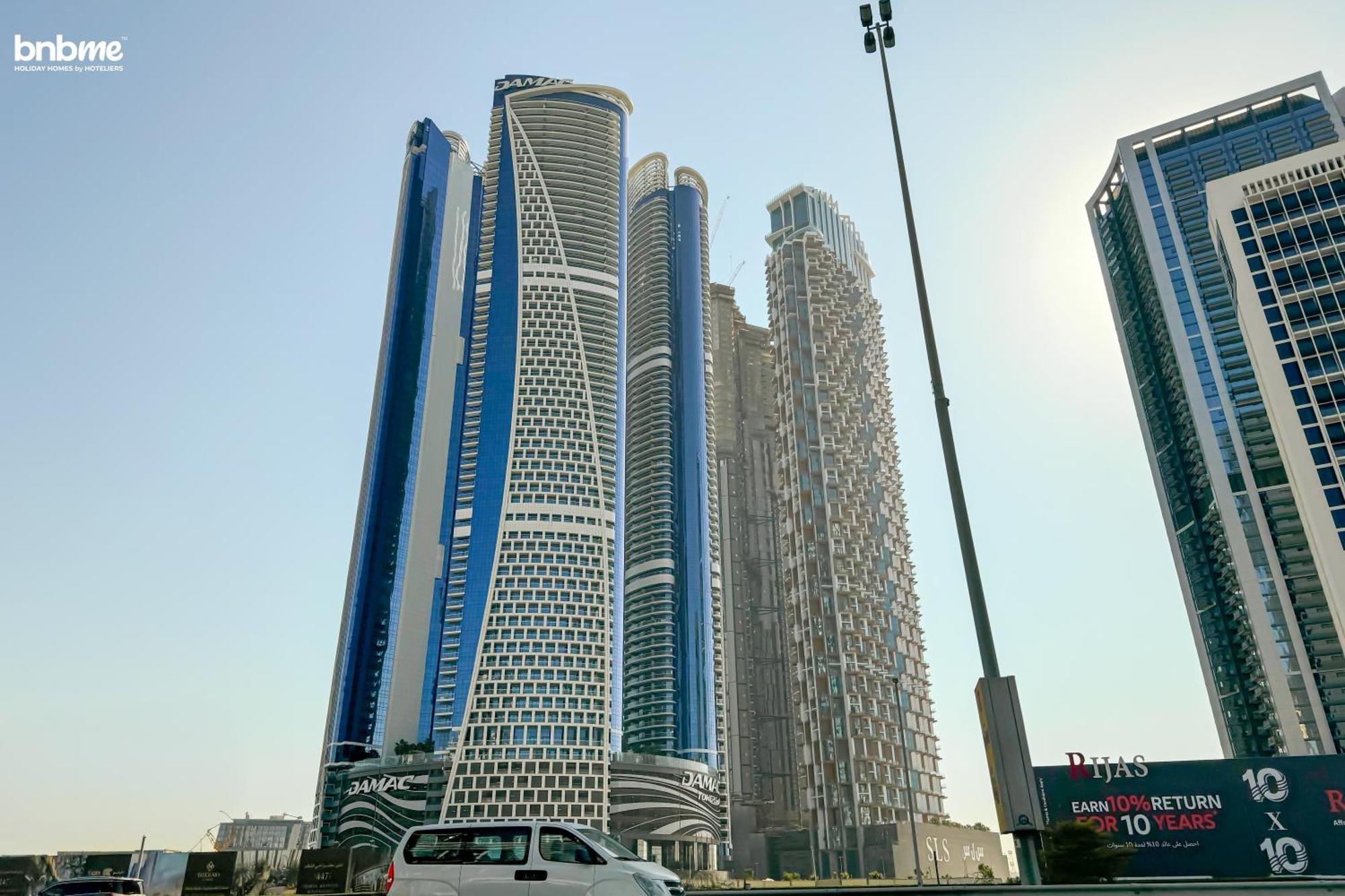 Bnbmehomes - Damac Towers Paramount *