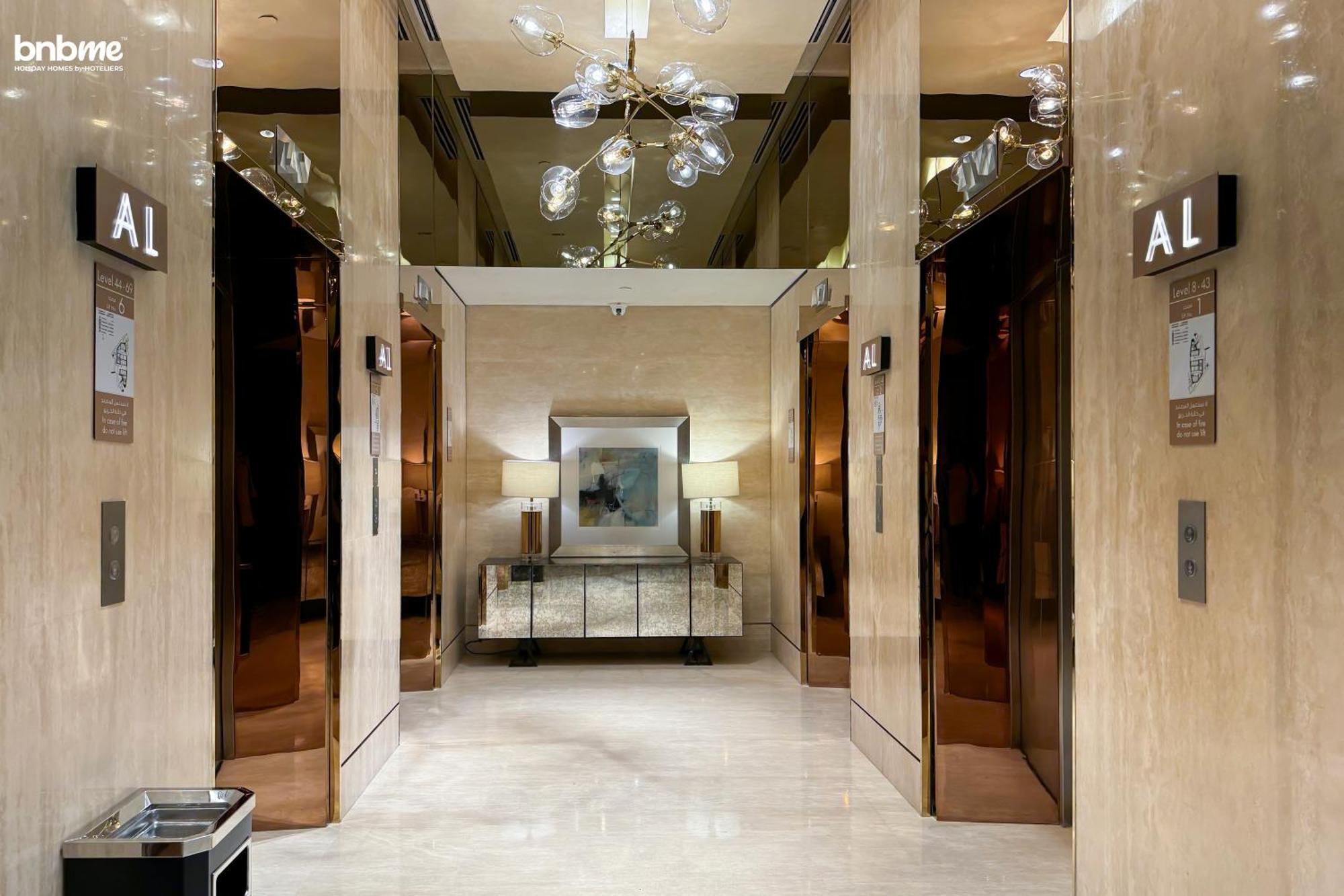 Bnbmehomes - Damac Towers Paramount *