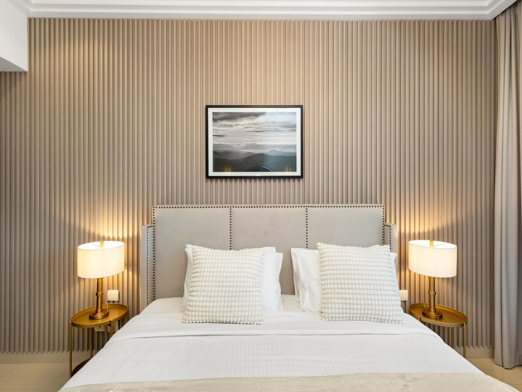 Elegant 1br 5mins Walk Mall & Burj Khalifa Dubai