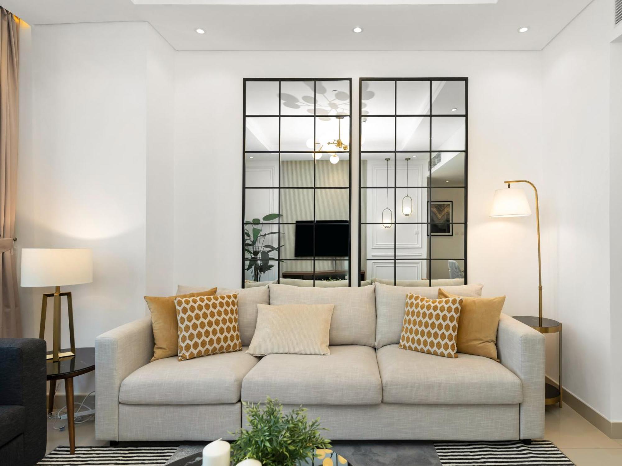 Elegant 1br 5mins Walk Mall & Burj Khalifa Apartment