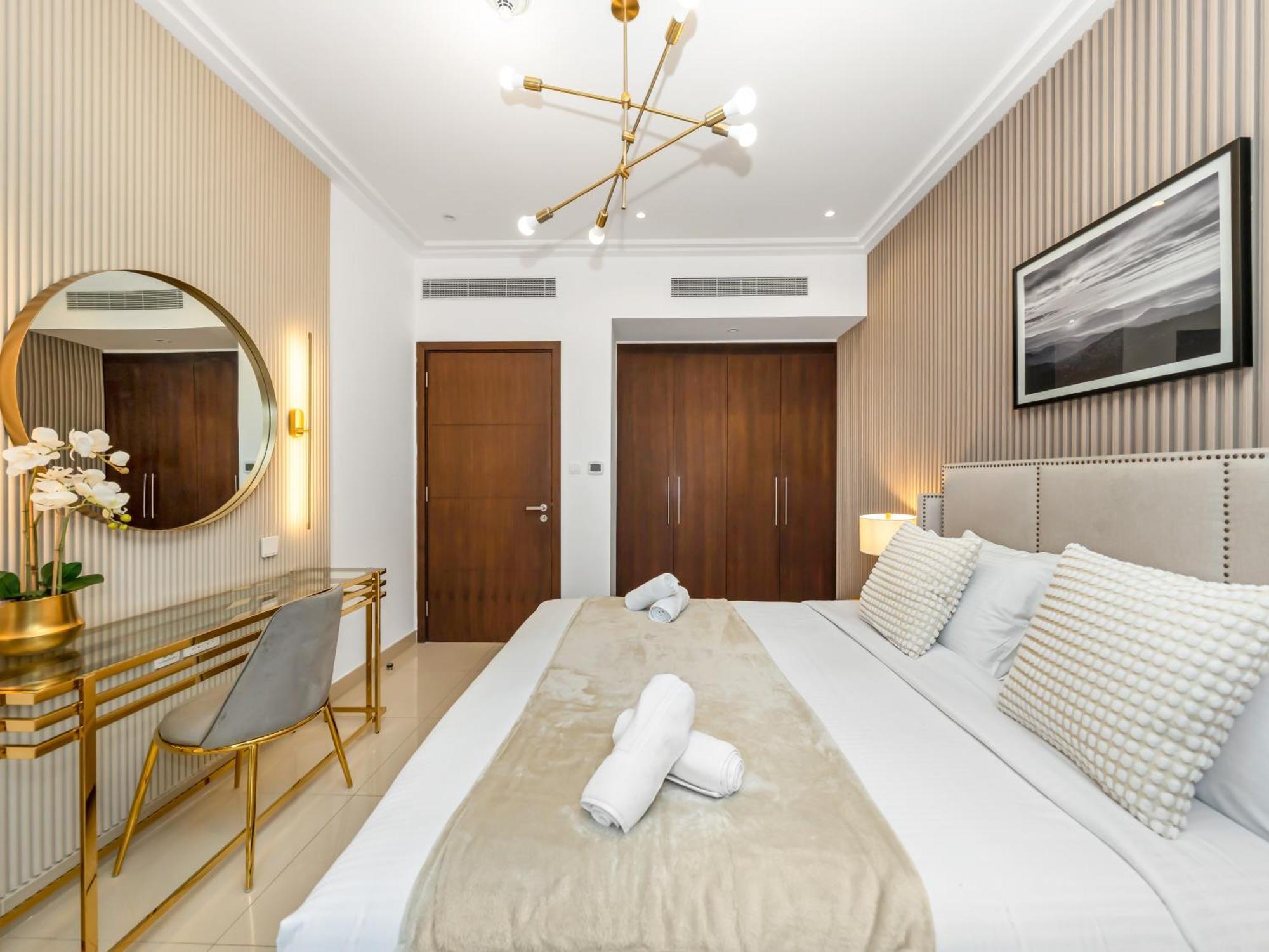 Elegant 1br 5mins Walk Mall & Burj Khalifa *