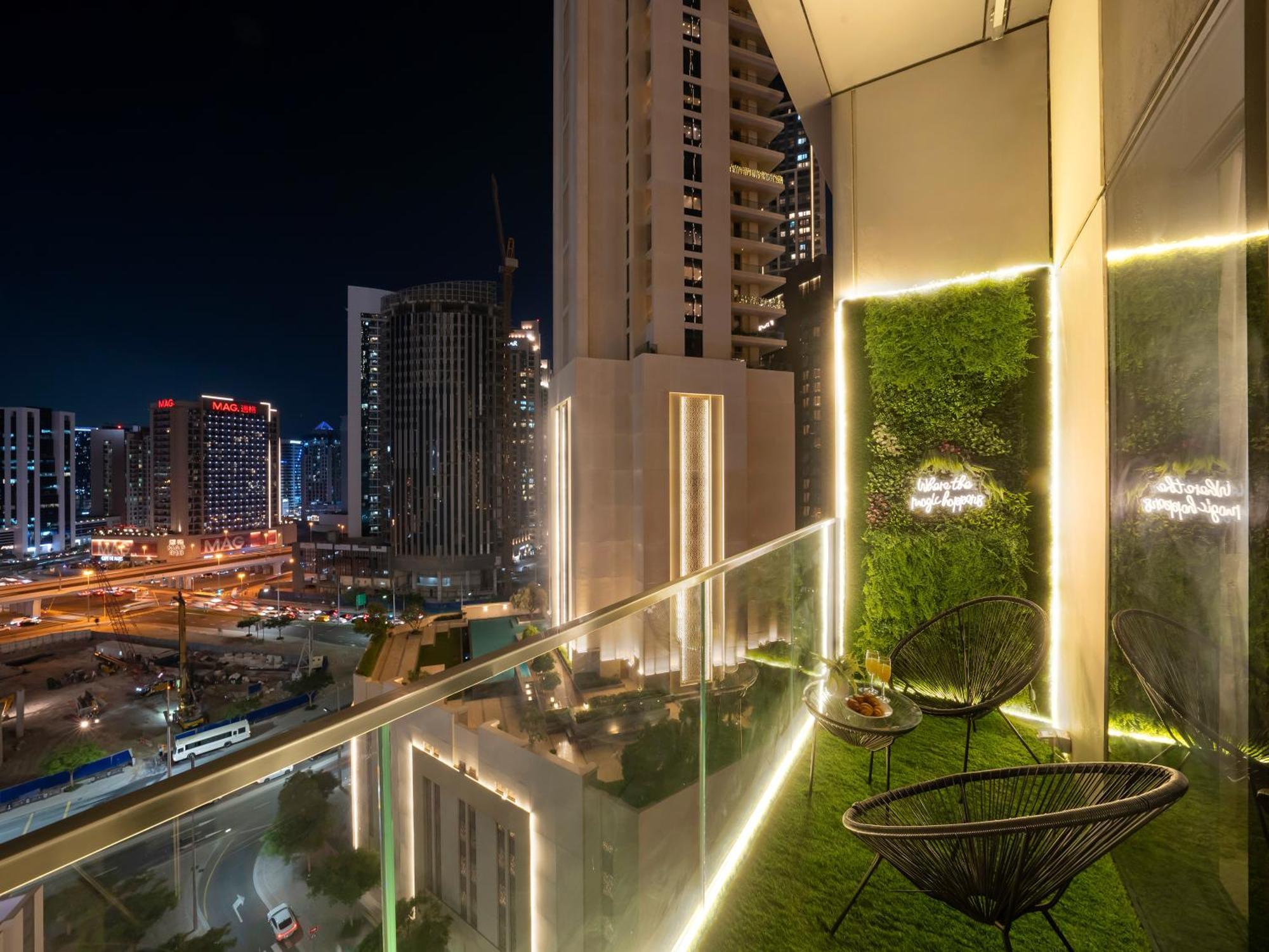Elegant 1br 5mins Walk Mall & Burj Khalifa Apartment *