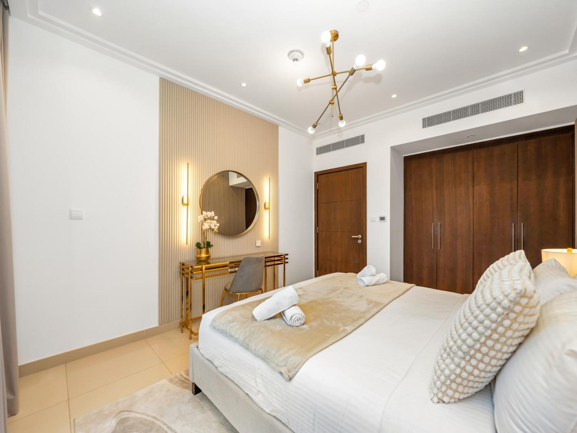 Elegant 1br 5mins Walk Mall & Burj Khalifa *
