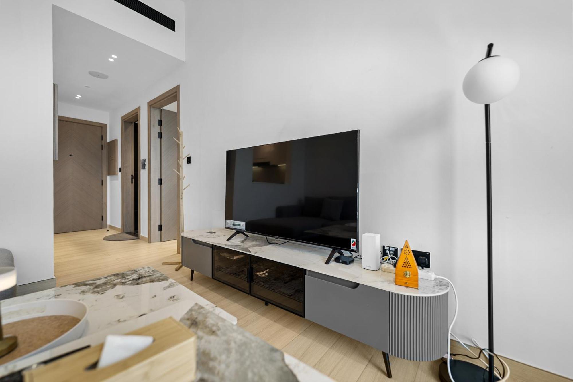 Apartment Magnificent - New Modern 1br In Binghatti Heights Dubai