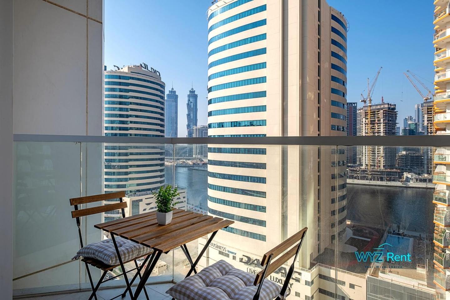 Apartment Charming 1 Bedroom In Ag Tower With Canal Views