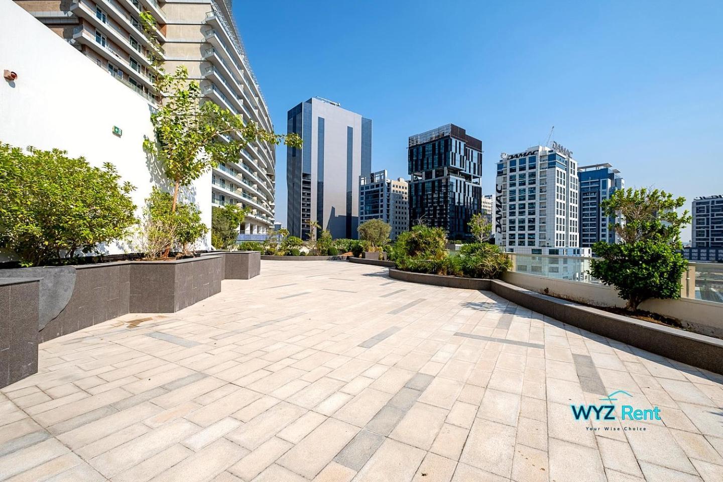 Charming 1 Bedroom In Ag Tower With Canal Views *