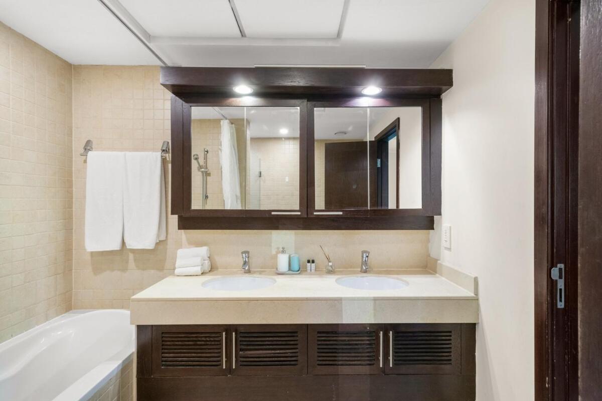 First Class 2br Burj Khalifa & Fountain View Dubai