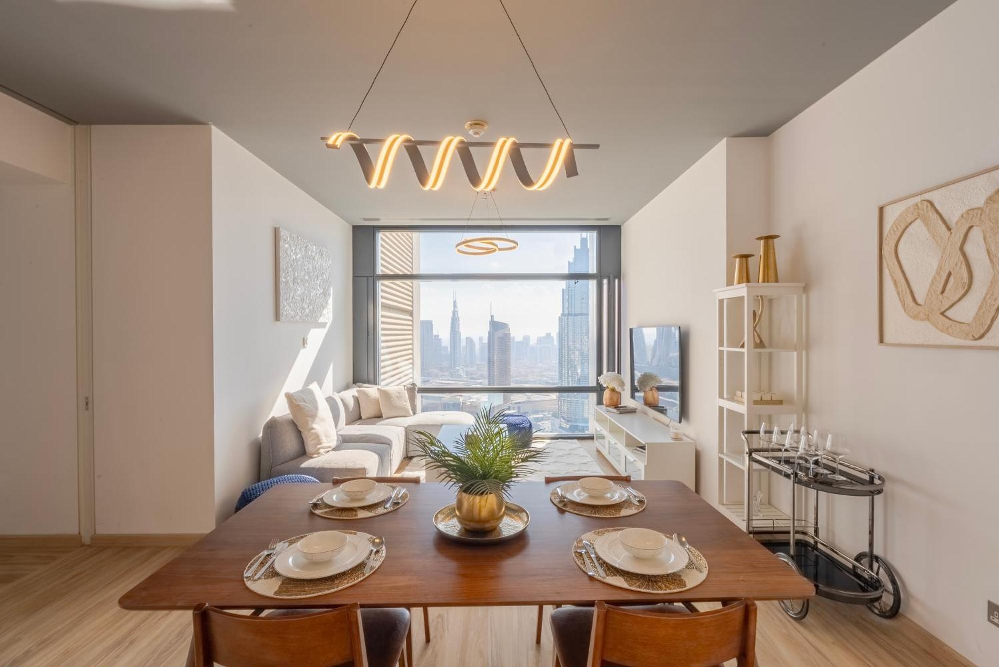 Apartment Elegant 1-bedroom Apartment, Full Burj Khalifa & Downtown Views