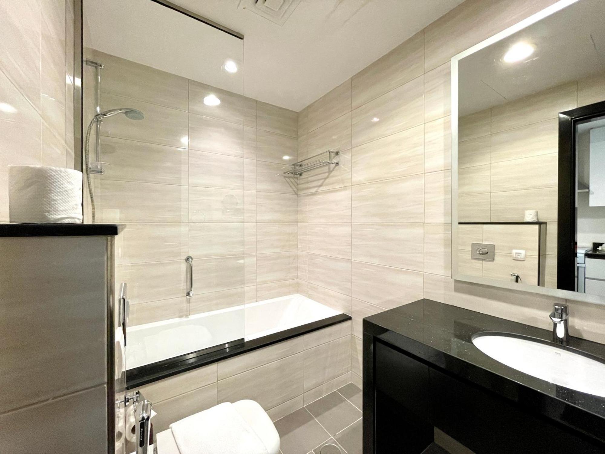Apartment Vacay Lettings - Modern Near To Expo