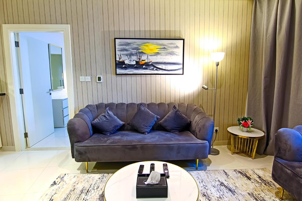 Apartment Luxurious 1bhk In Cour Jardin