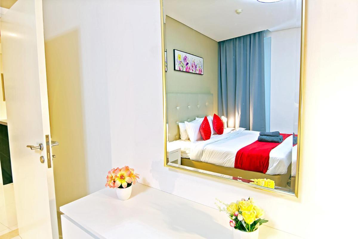 Luxurious 1bhk In Cour Jardin Apartment *