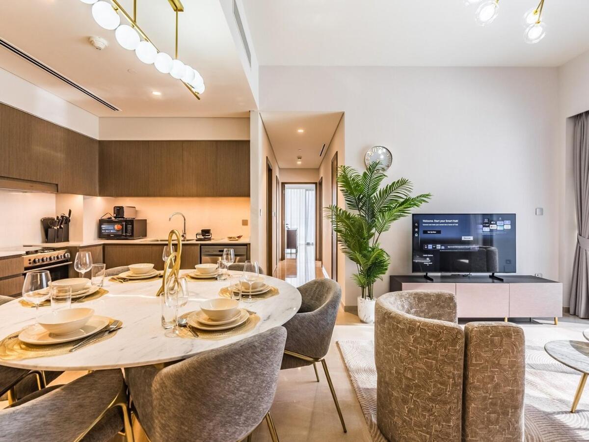 2 Bedroom - Grande Signature - Burj Khalifa View Apartment Dubai
