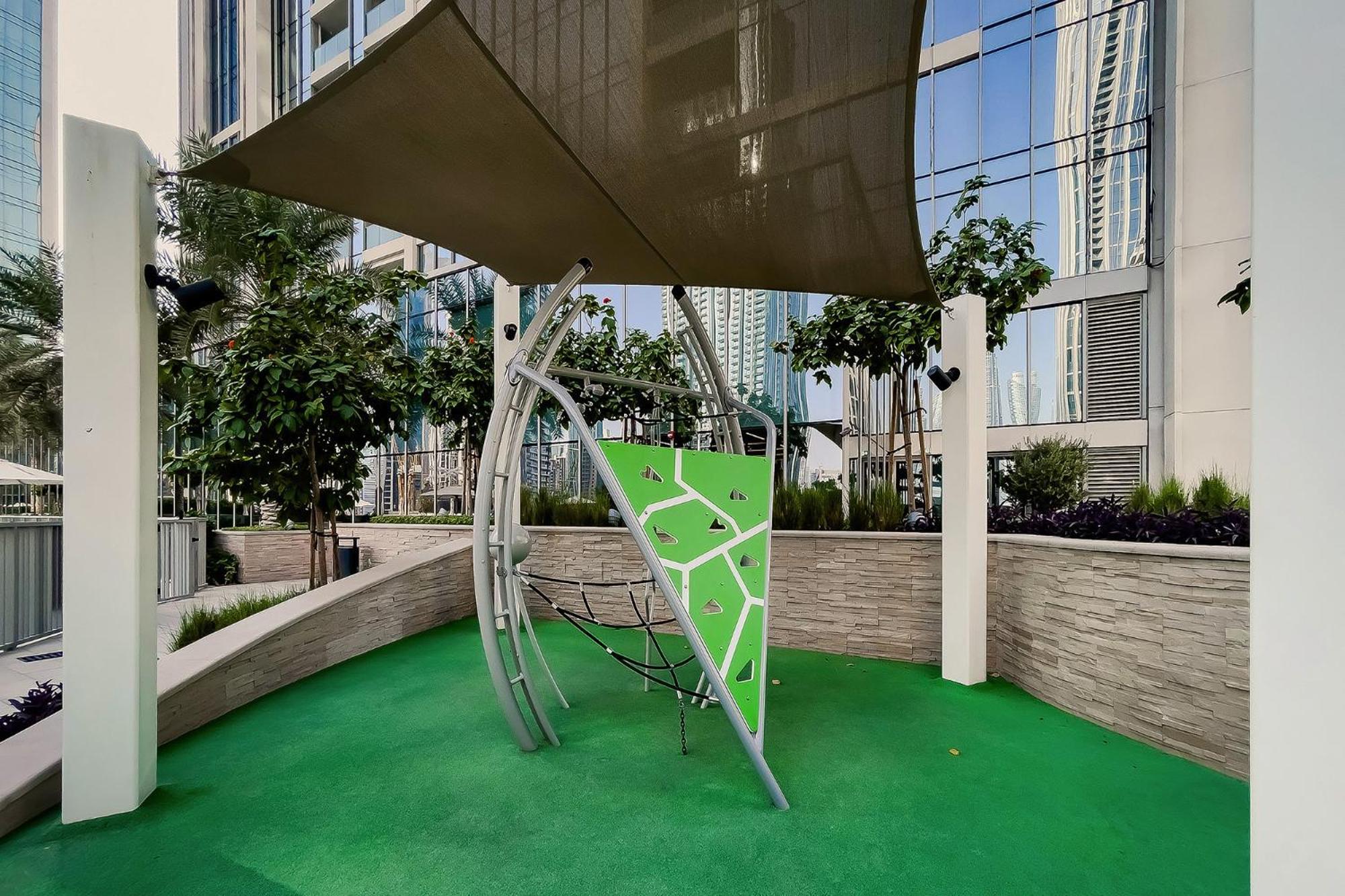 Skyline Luxe Downtown Living Dubai