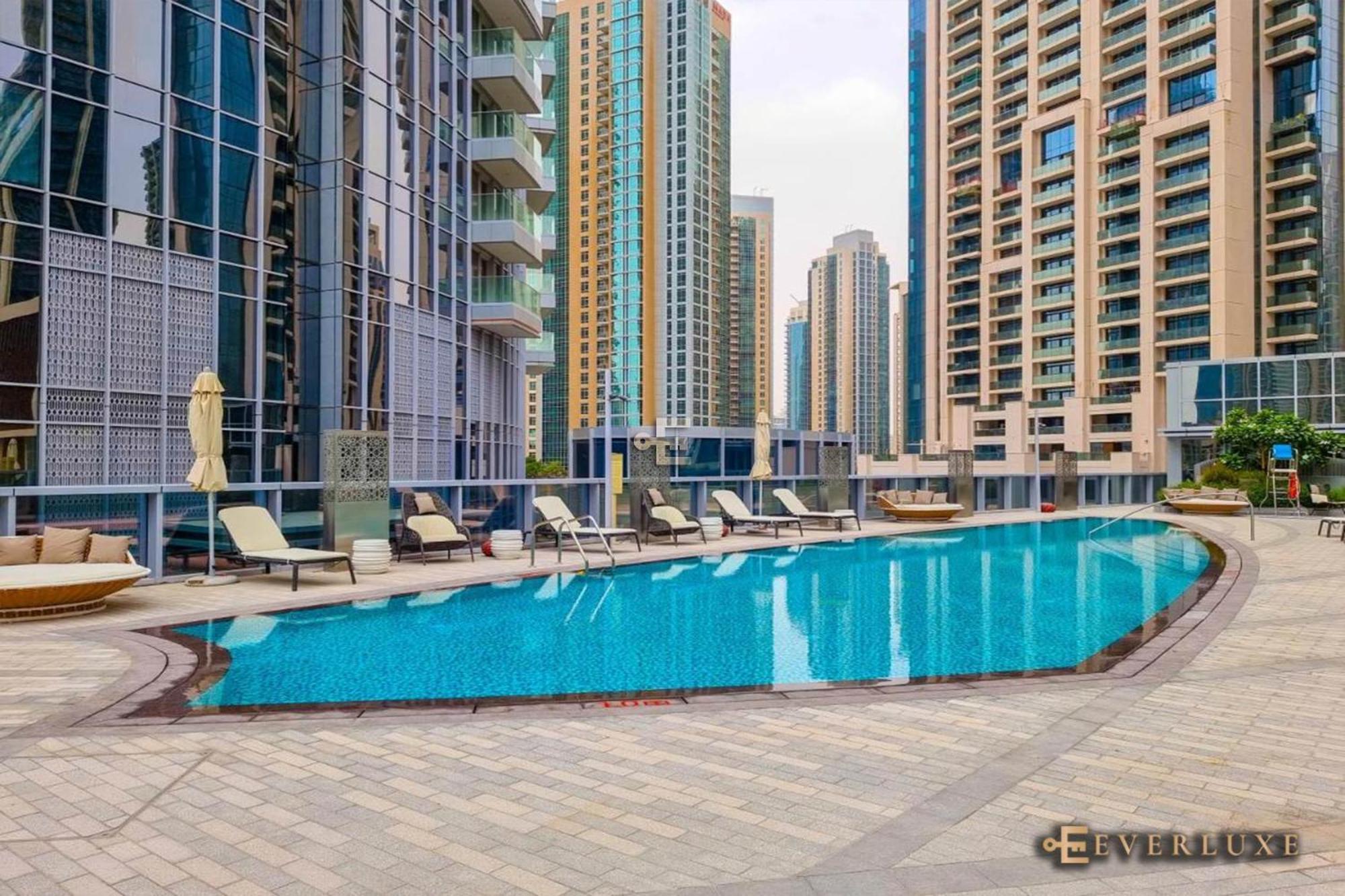 Downtown Elegance 2br Near Fountain *