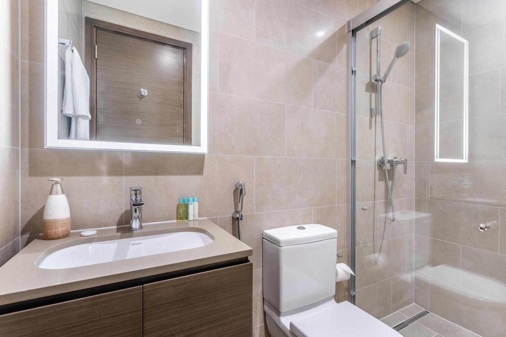 By Latinem Luxury 2br Cv A2801 Near Downtown Apartment