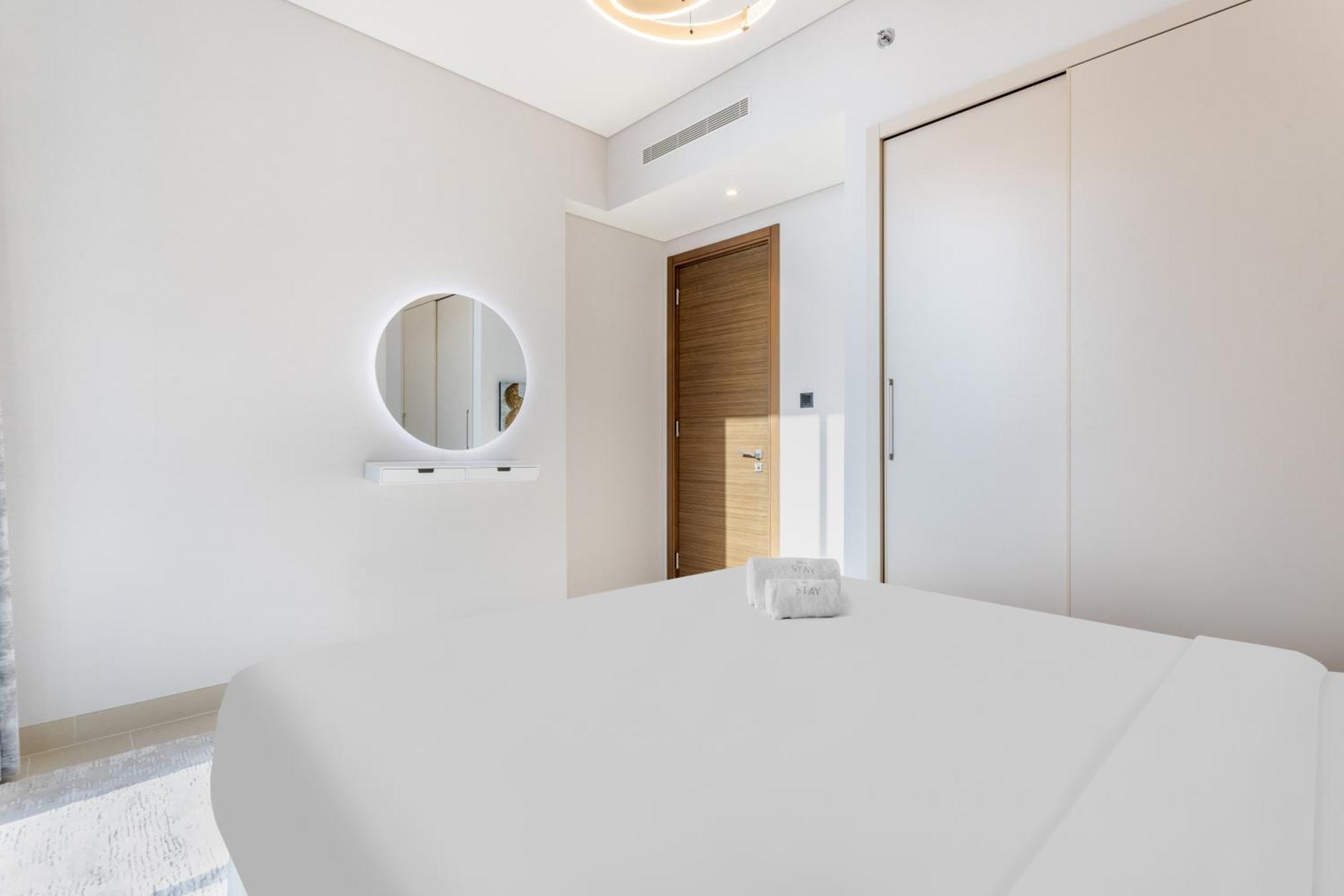 By Latinem Luxury 2br Cv A2801 Near Downtown Apartment *