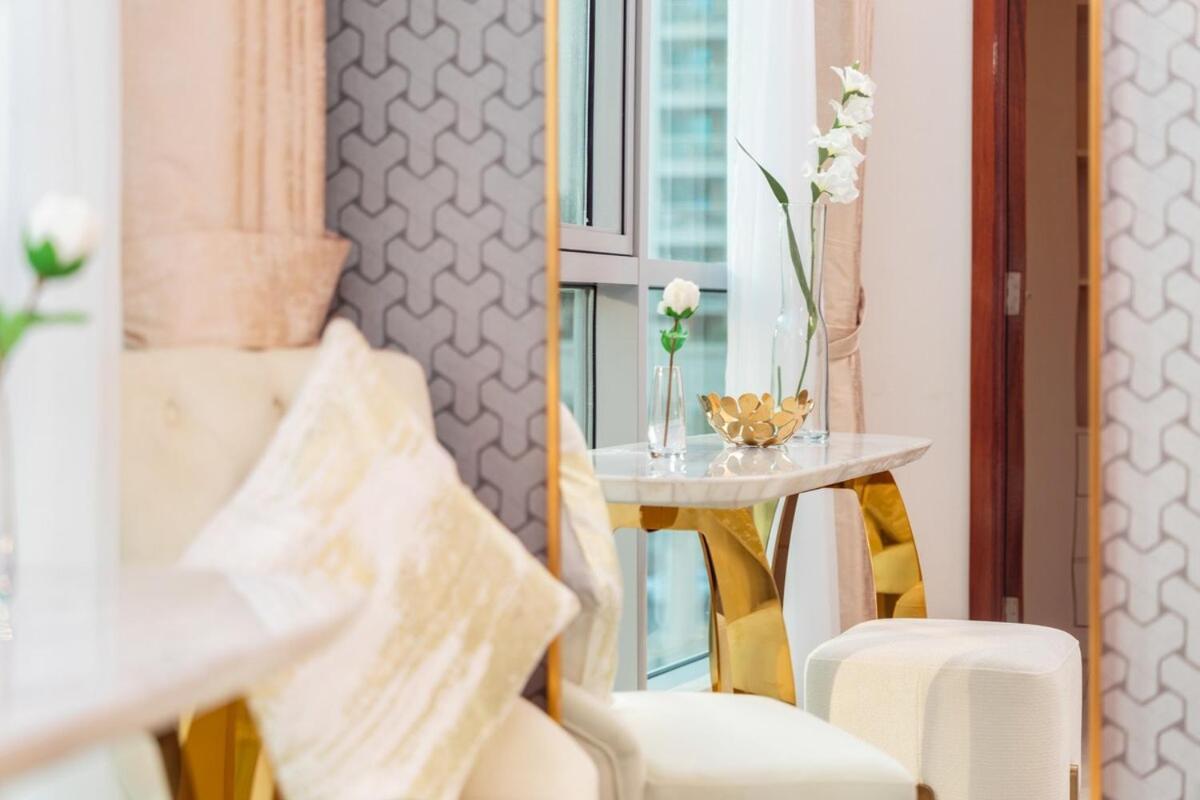 Elite Royal - Full Burj Khalifa & Fountain View - Largest Layout - Half Floor - Luxurious Dubai