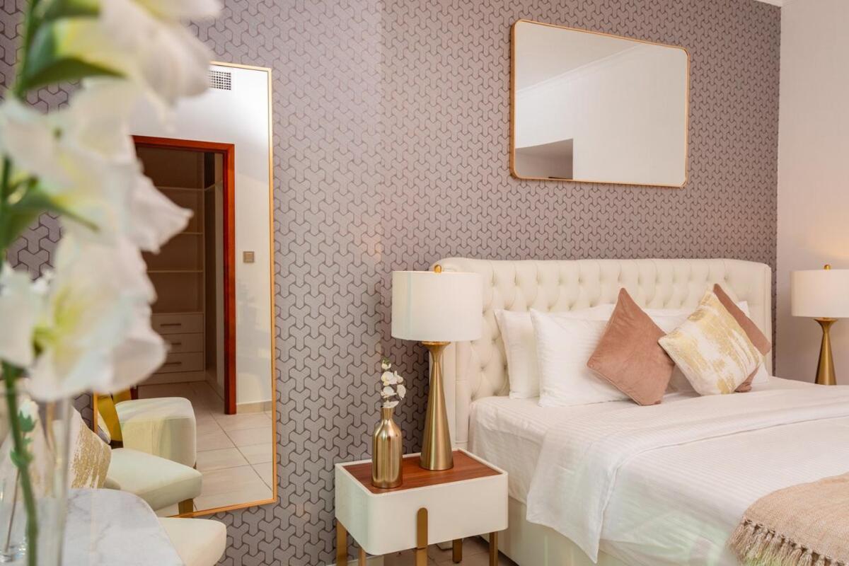 Apartment Elite Royal - Full Burj Khalifa & Fountain View - Largest Layout - Half Floor - Luxurious
