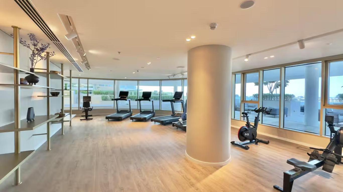 1br Coastal Retreat At Emaar Beachfront Apartment