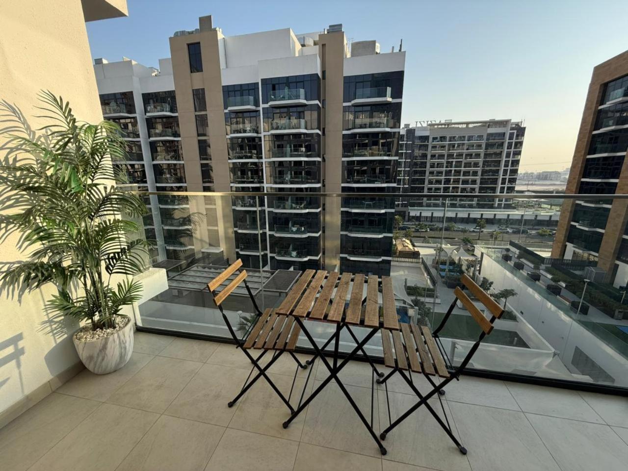 Cozy 01 Bhk With Balcony Apartment Dubai