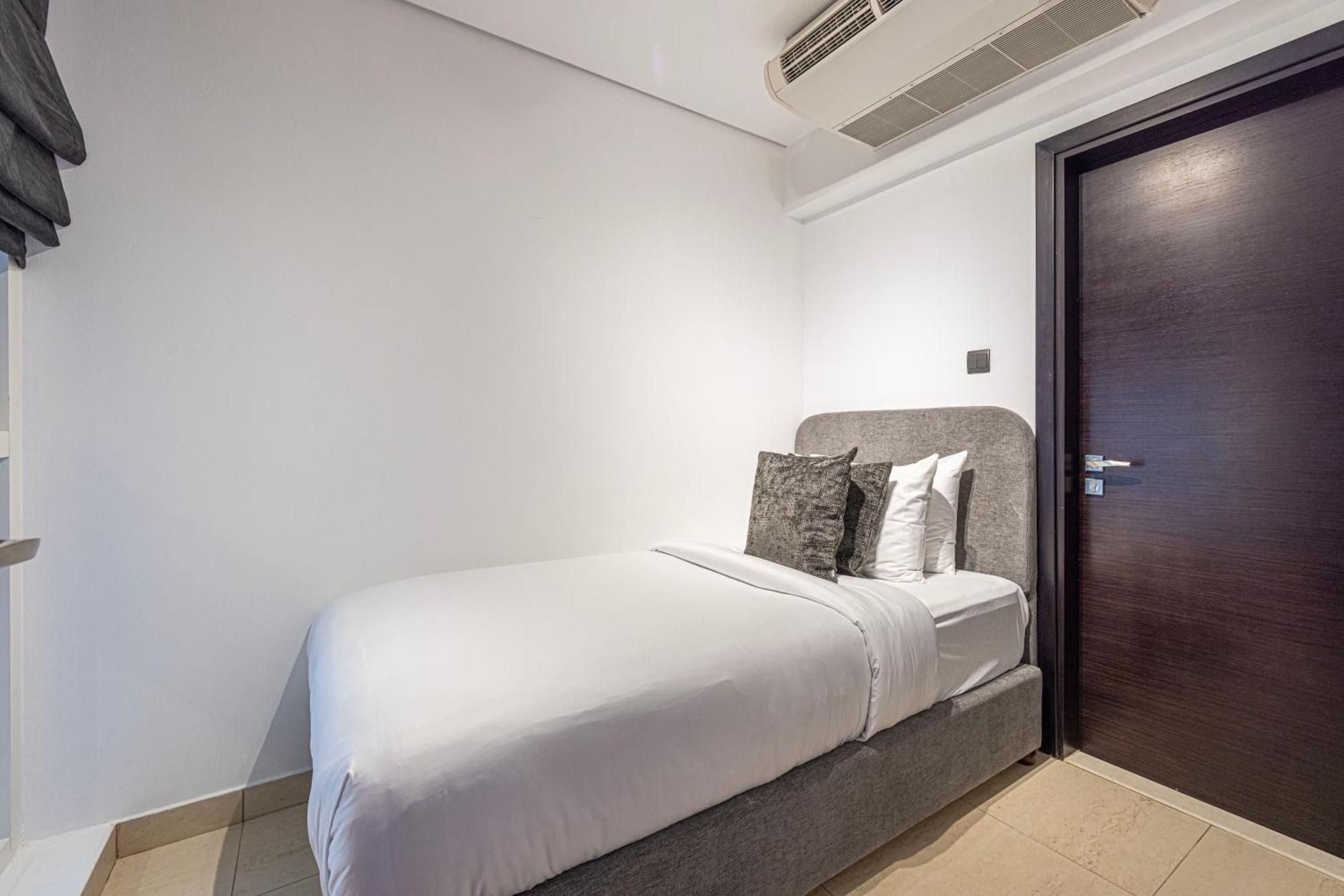 Apartment 3br Luxury Escape At Mon Reve I Access To Pool And Gym Dubai