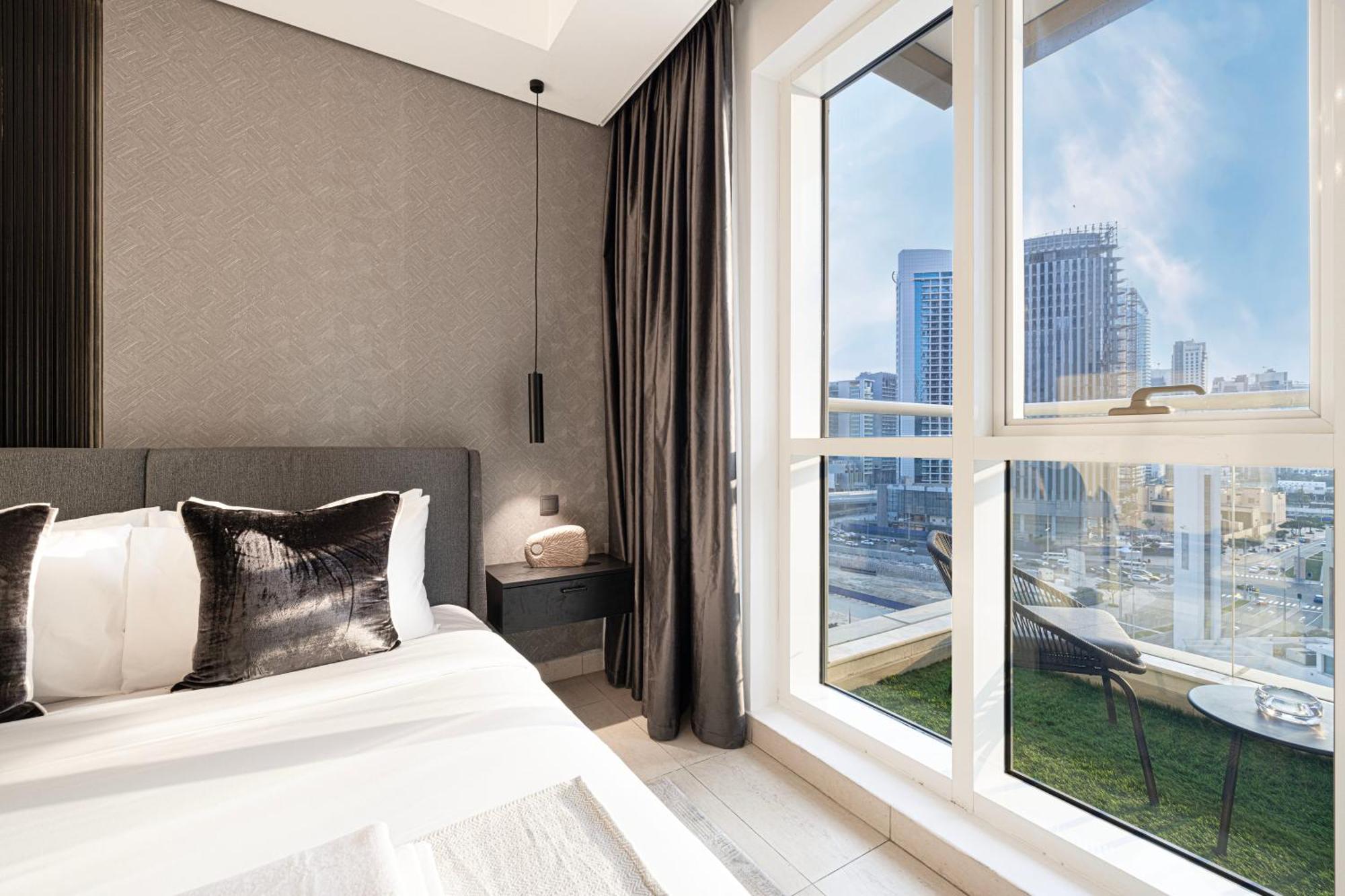 3br Luxury Escape At Mon Reve I Access To Pool And Gym Apartment