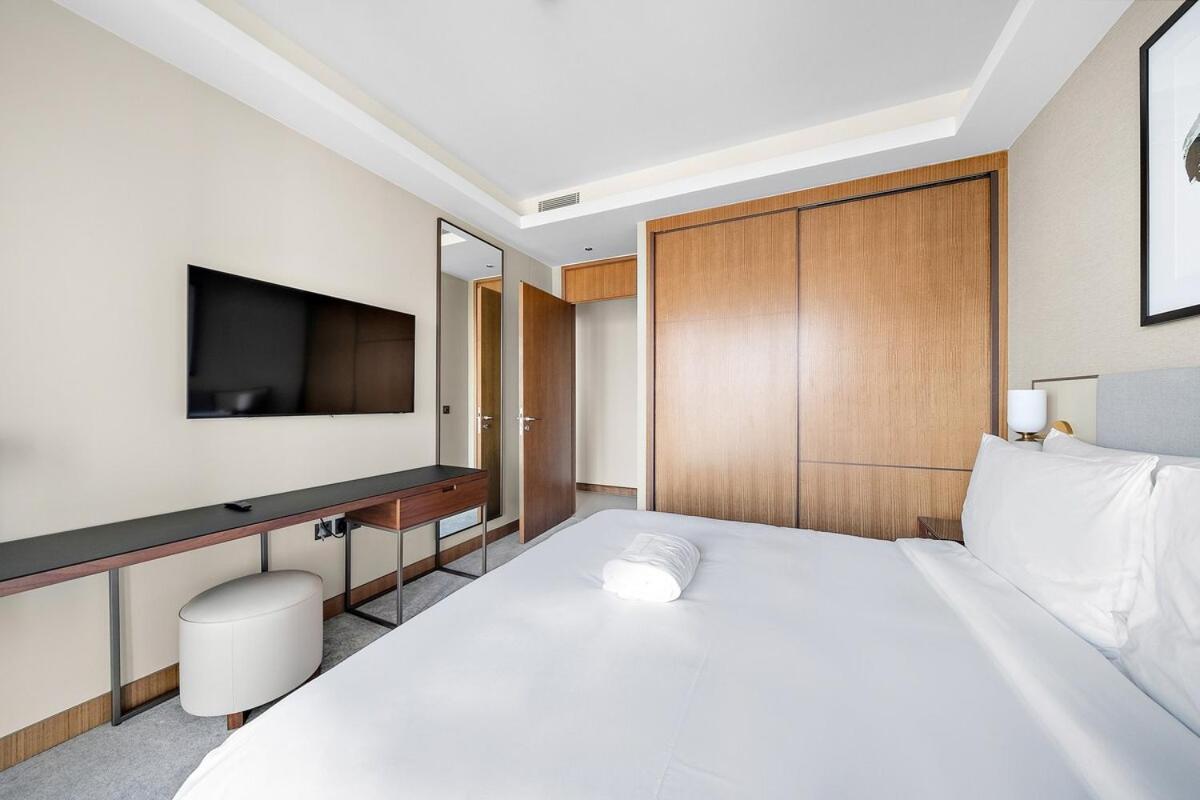 First Class 3br Burj Khalifa & Fountain View * Dubai