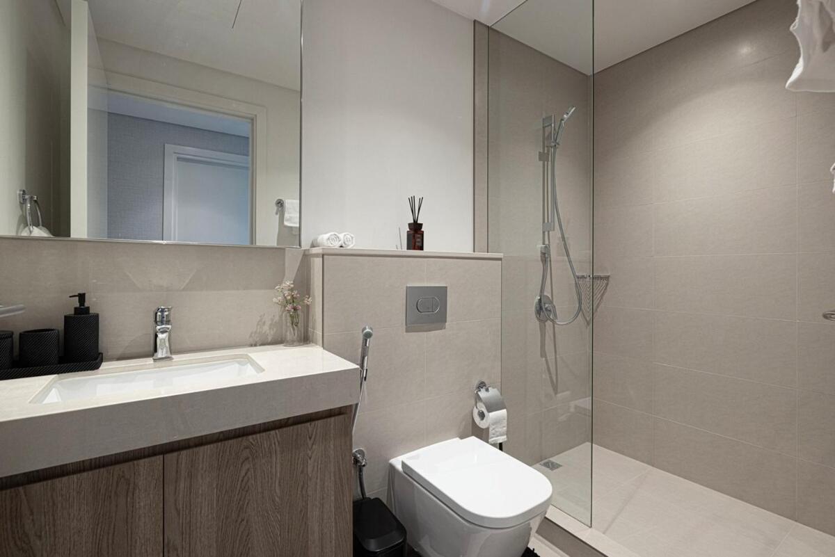 Luxury 2br Burj Khalifa View Mall Apartment