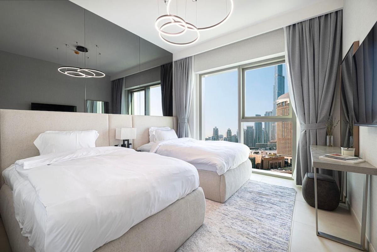 Apartment Luxury 2br Burj Khalifa View Mall Dubai
