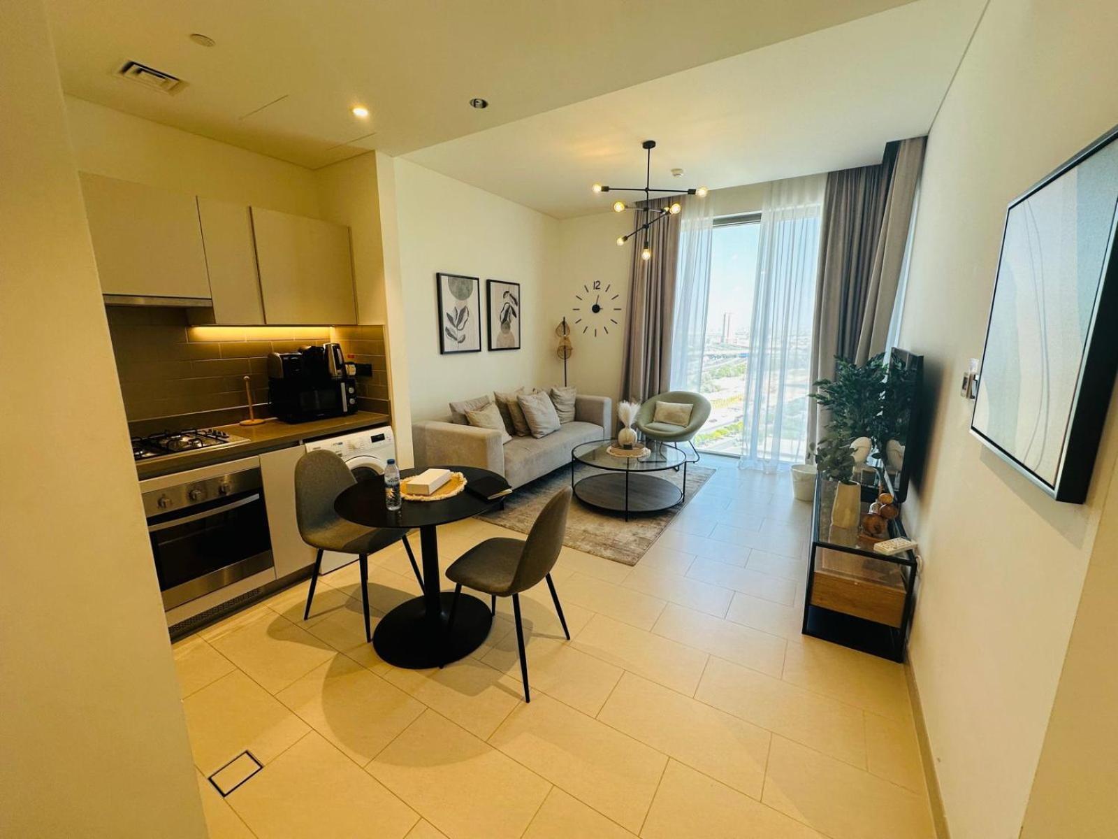 Creek Views 1 Bedroom Mins To Downtown In Sobha Creek Vistas
