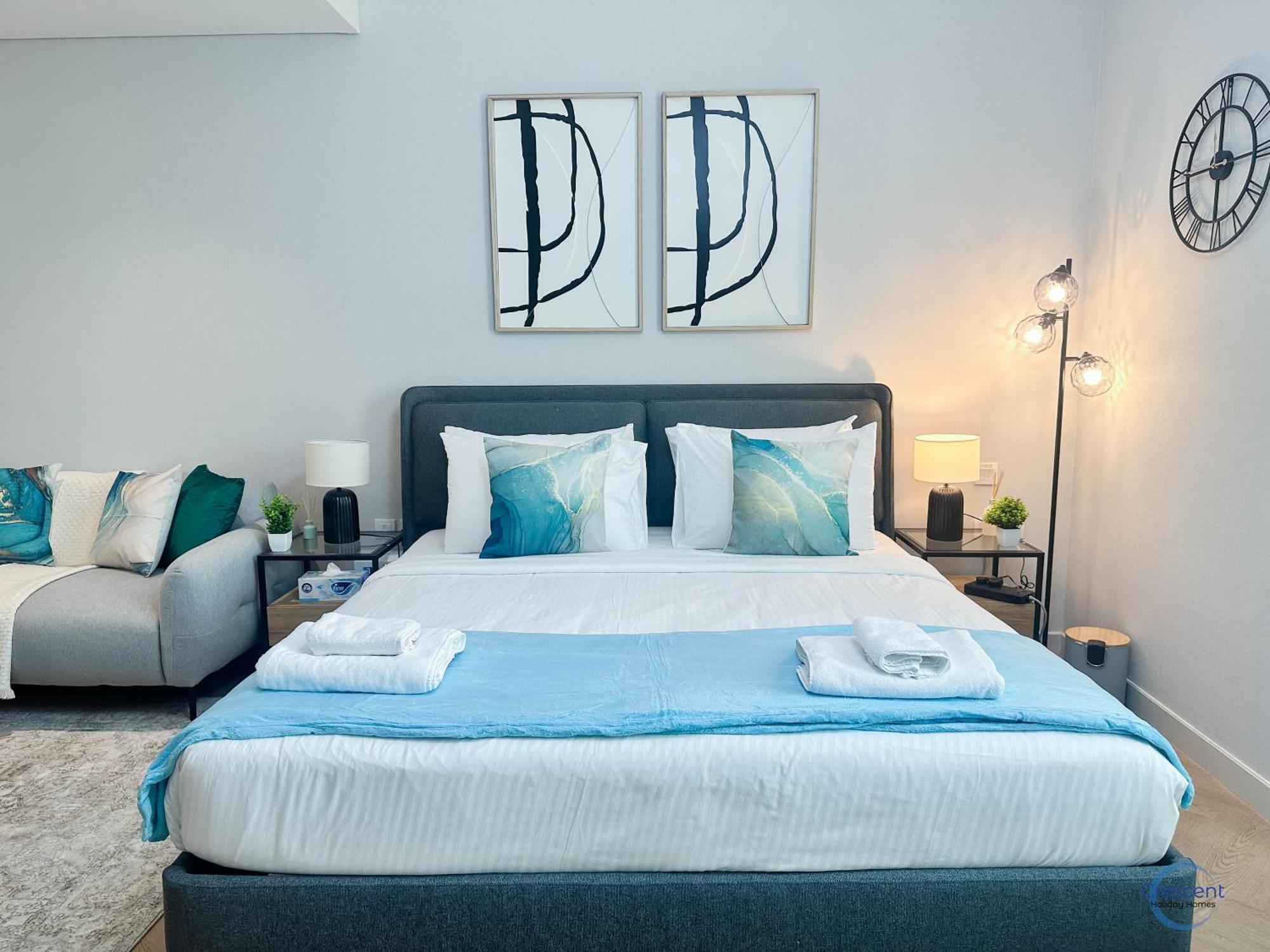 Elegant Living In Capital Bay