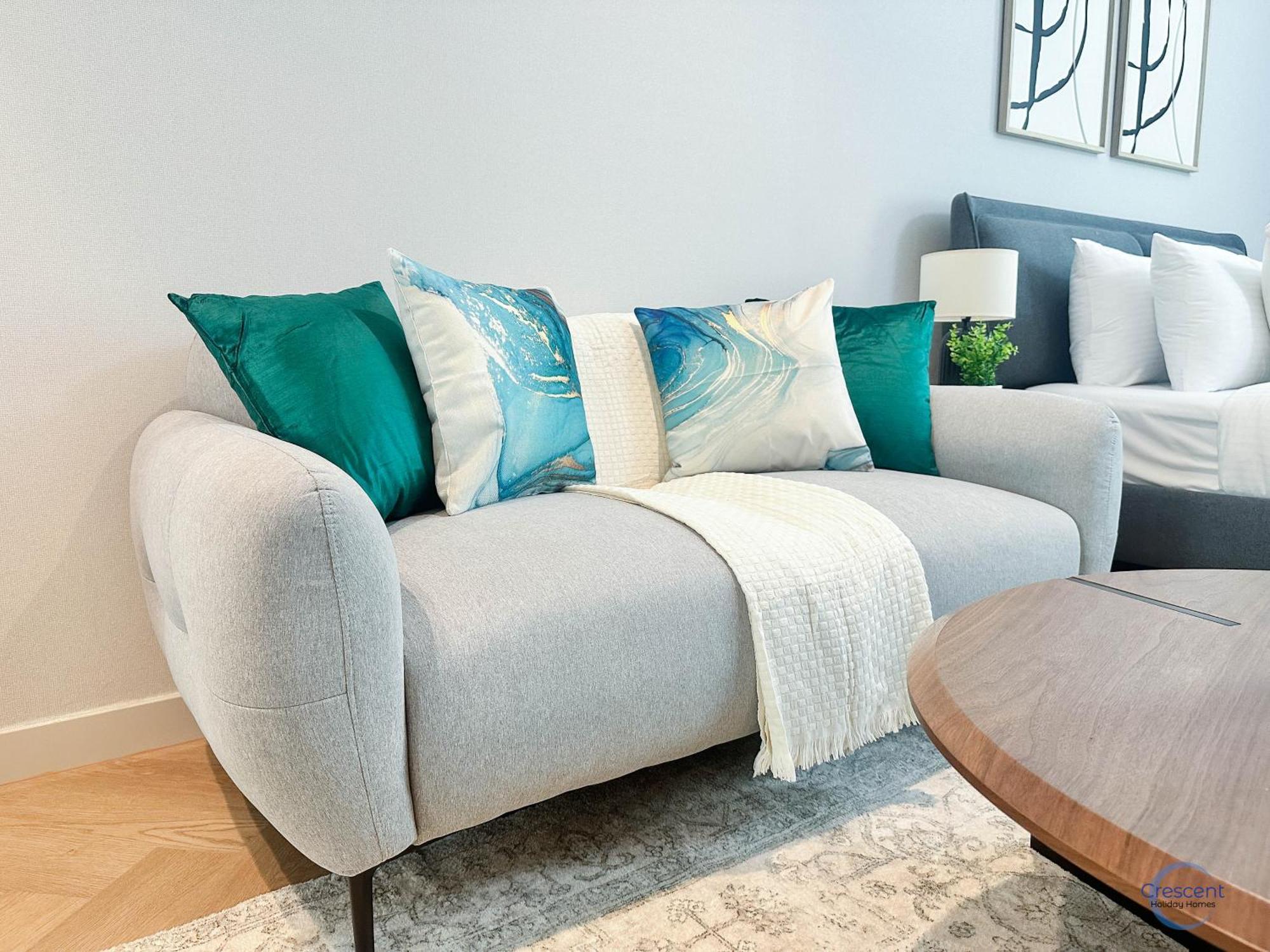 Apartment Elegant Living In Capital Bay
