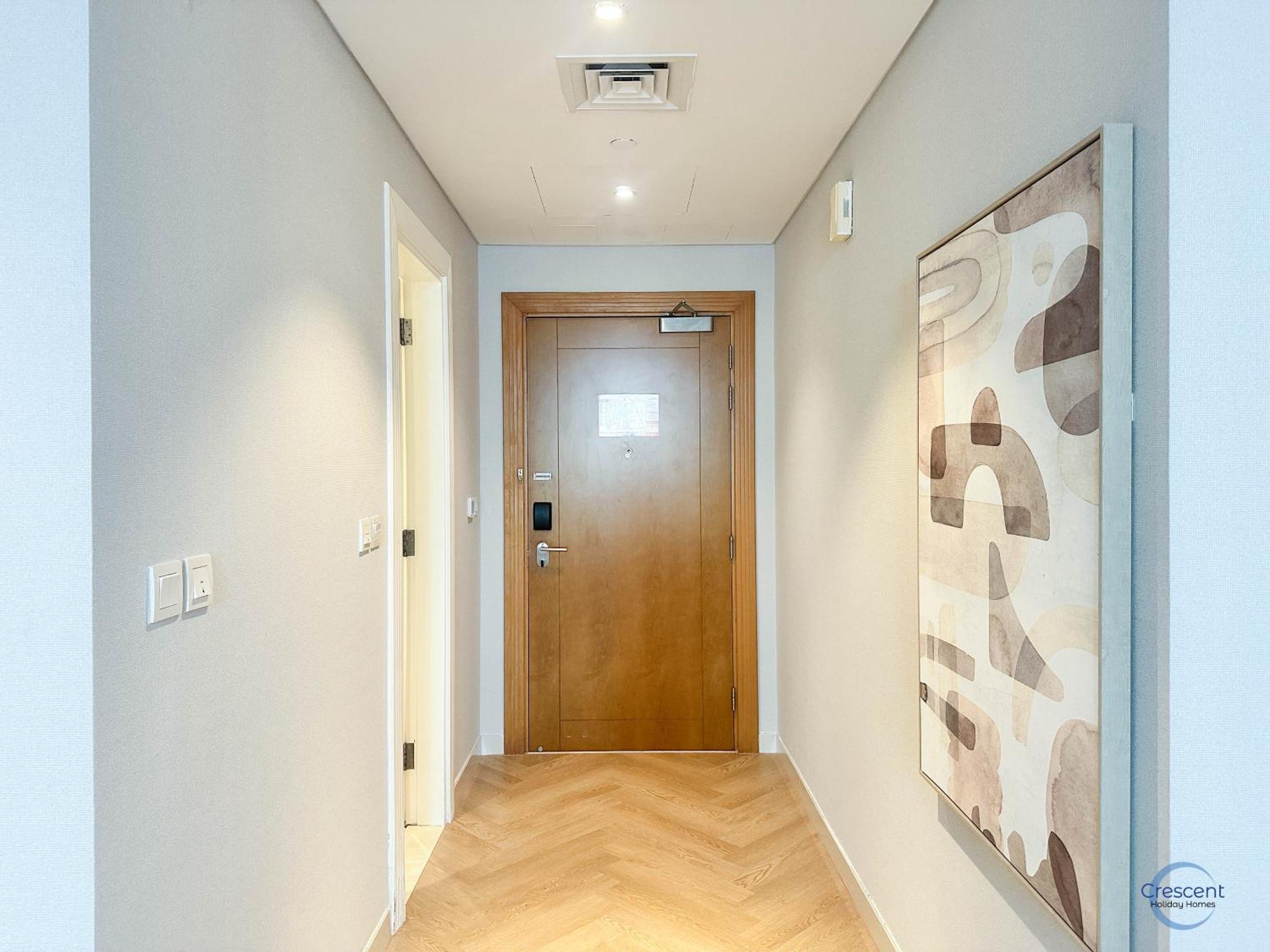 Apartment Elegant Living In Capital Bay *