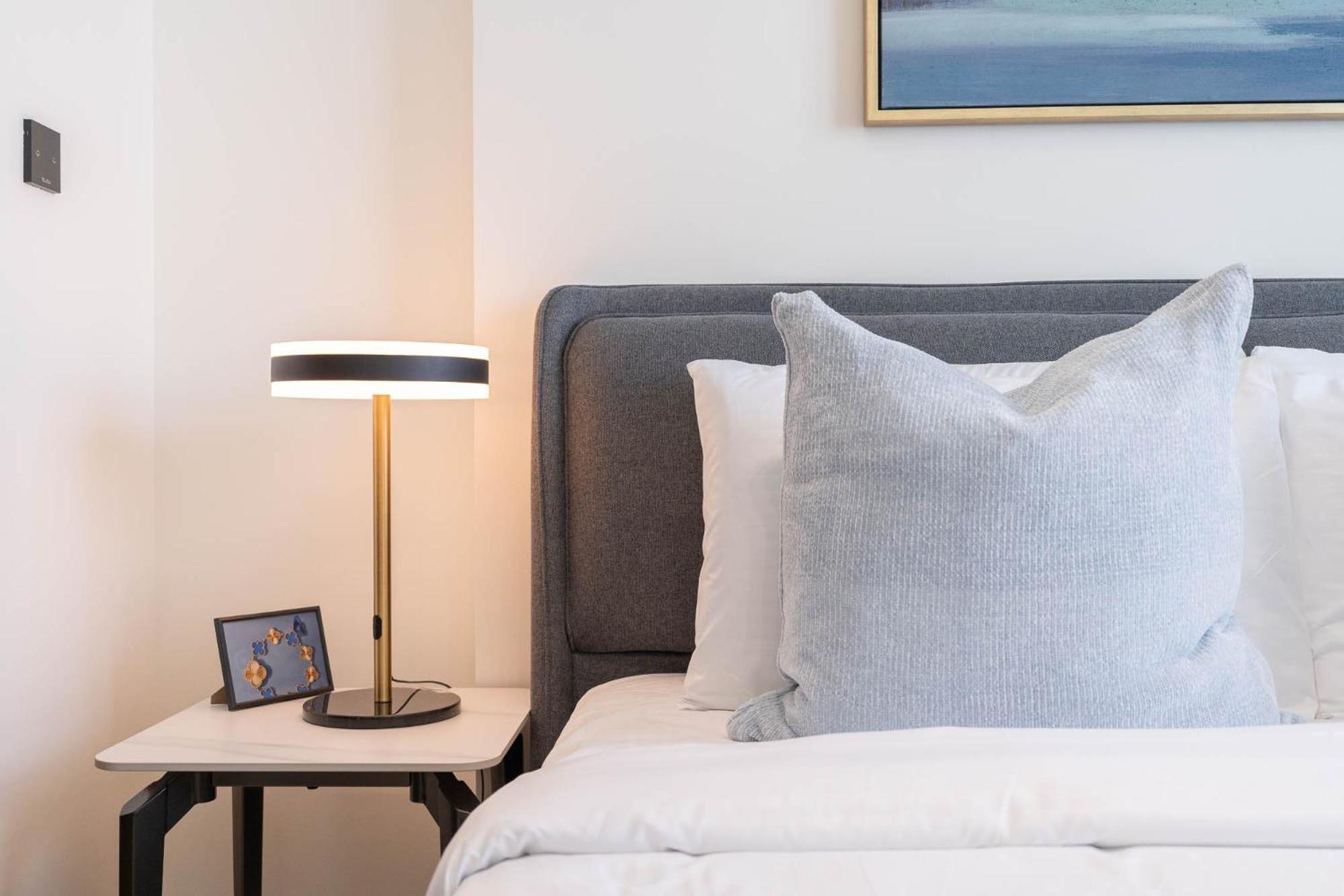 Sky-high Serenity - Stylish 1bhk - 20th Floor Apartment