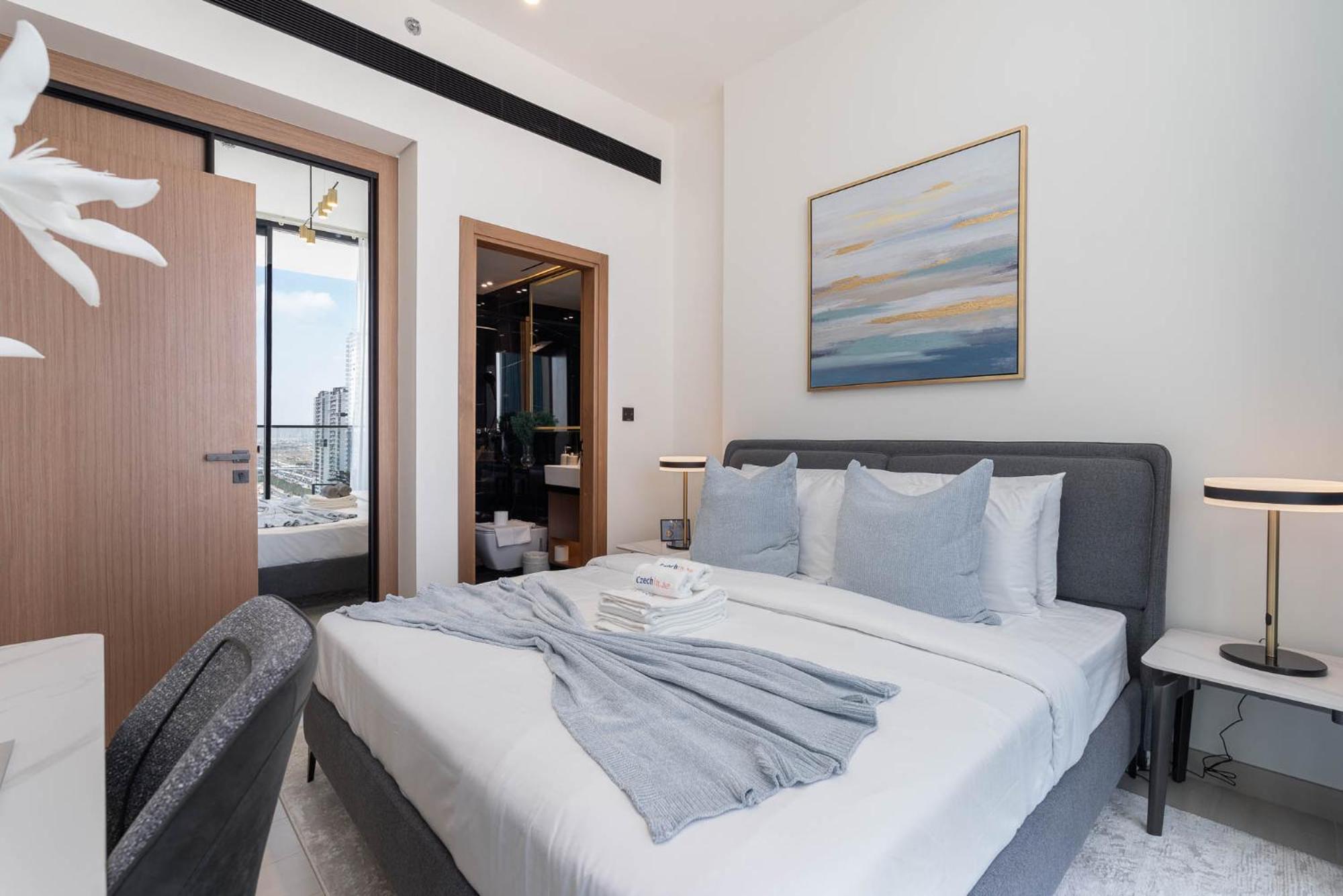 Sky-high Serenity - Stylish 1bhk - 20th Floor