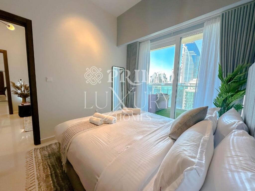 Premium 2-bedroom Living In Reva Residences, Apartment *