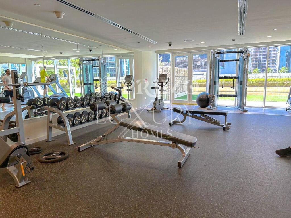 Premium 2-bedroom Living In Reva Residences, Apartment *