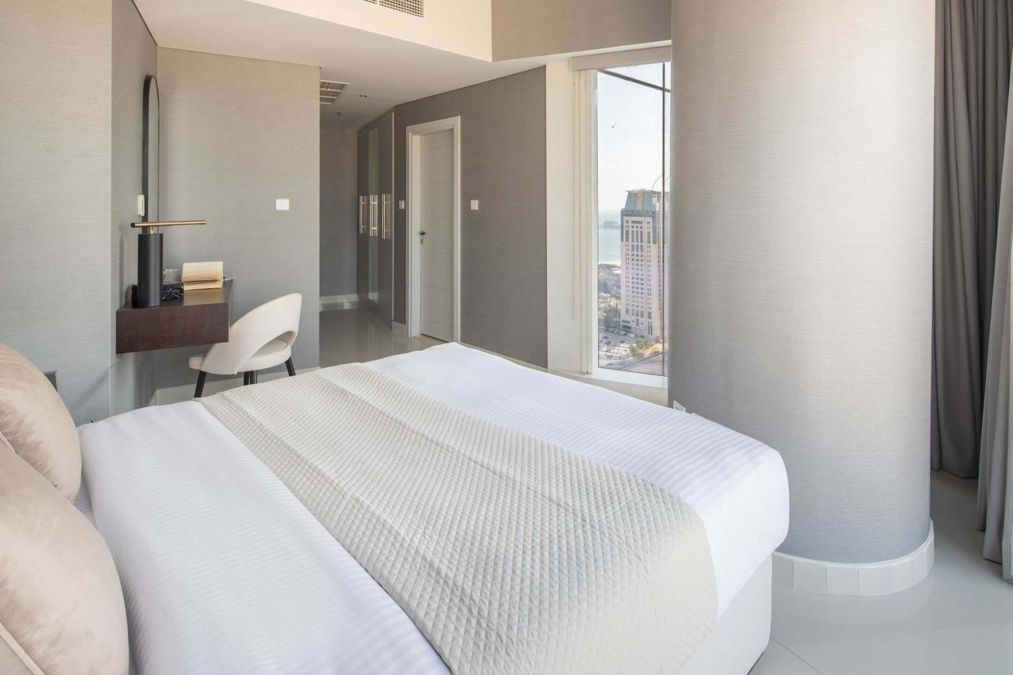 Apartment Frank Porter - Damac Heights *