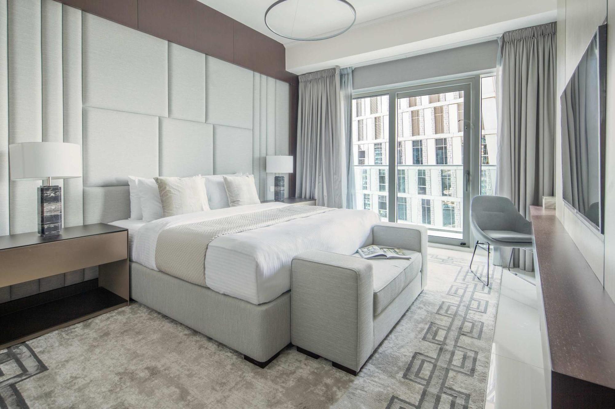 Frank Porter - Damac Heights Dubai