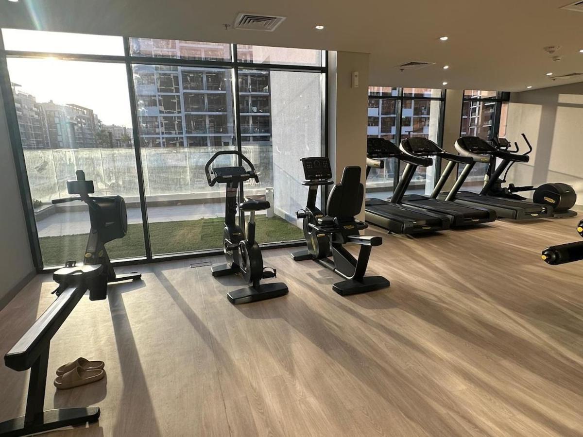 Brand New Near Burj Khalifa & Mall Apartment *