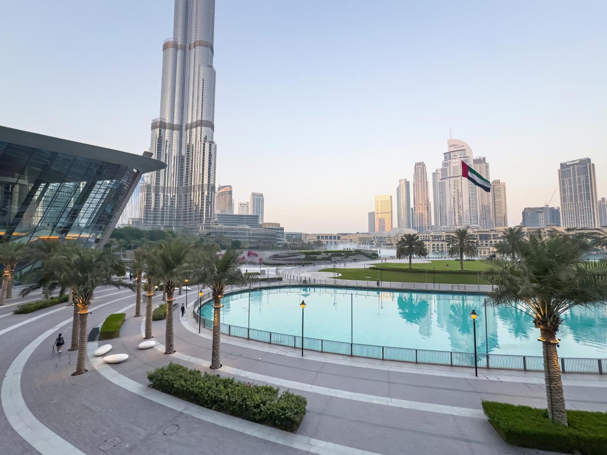 Signature Series 1 Bedroom I Free Parking, Gym, Pool I Playstation 5 I By Skyline Serenity * Dubai